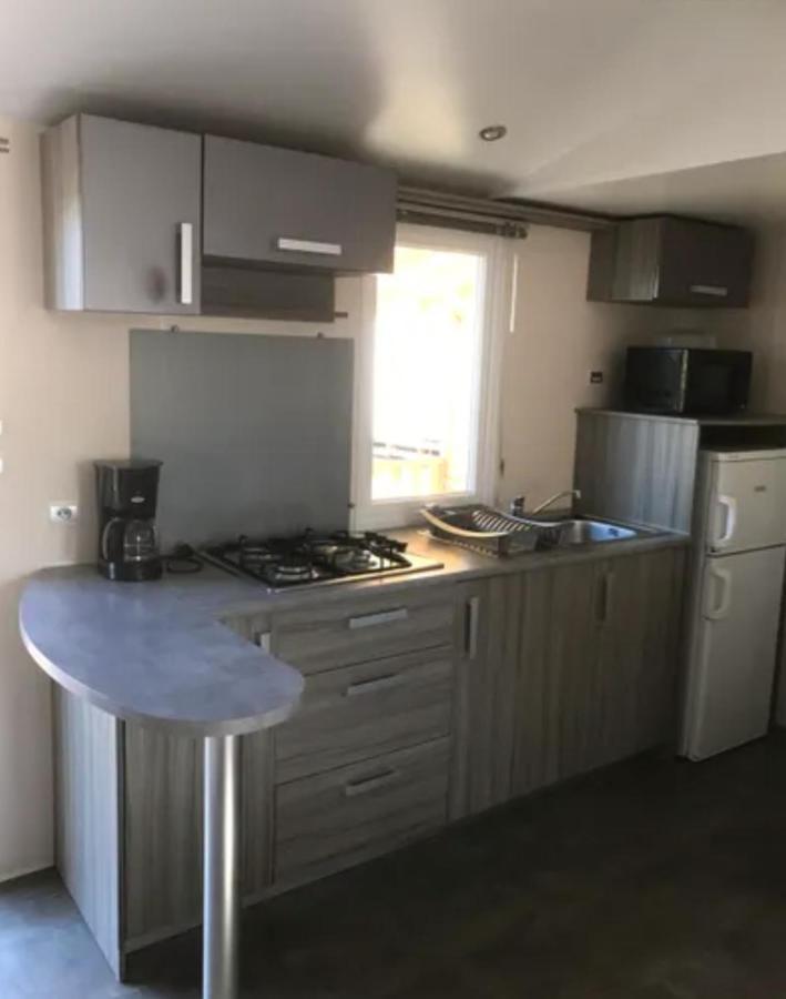 Mobile Home Tout Confort Climatise 4 A 6 Personnes Camping Les Salins De La Gardiole Ancien Camping De L'Europe A Vic La Gardiole Eksteriør billede