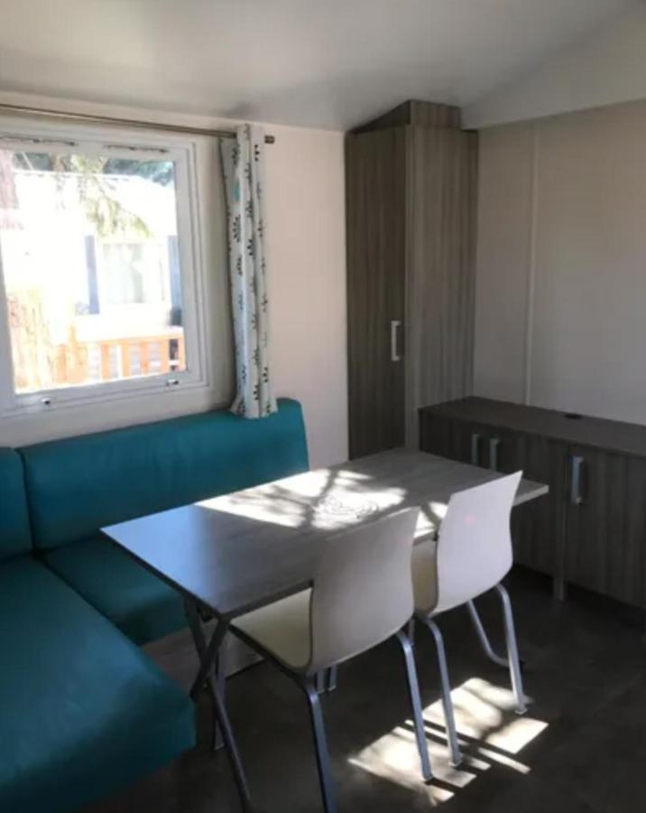 Mobile Home Tout Confort Climatise 4 A 6 Personnes Camping Les Salins De La Gardiole Ancien Camping De L'Europe A Vic La Gardiole Eksteriør billede
